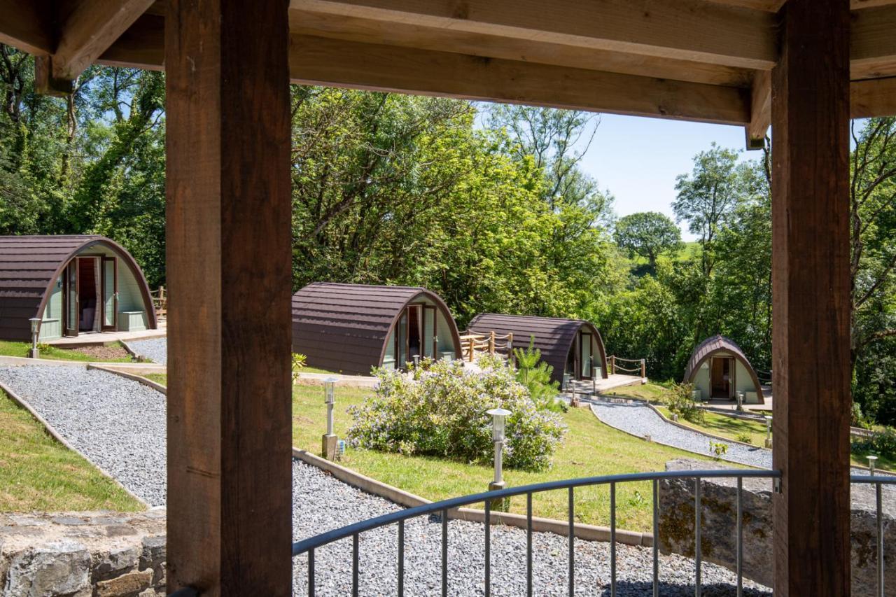 Pods At Broadway Villa Laugharne Eksteriør bilde