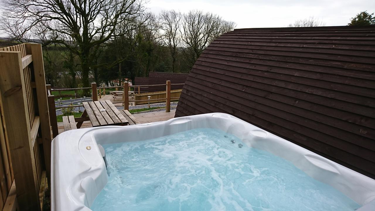 Pods At Broadway Villa Laugharne Eksteriør bilde