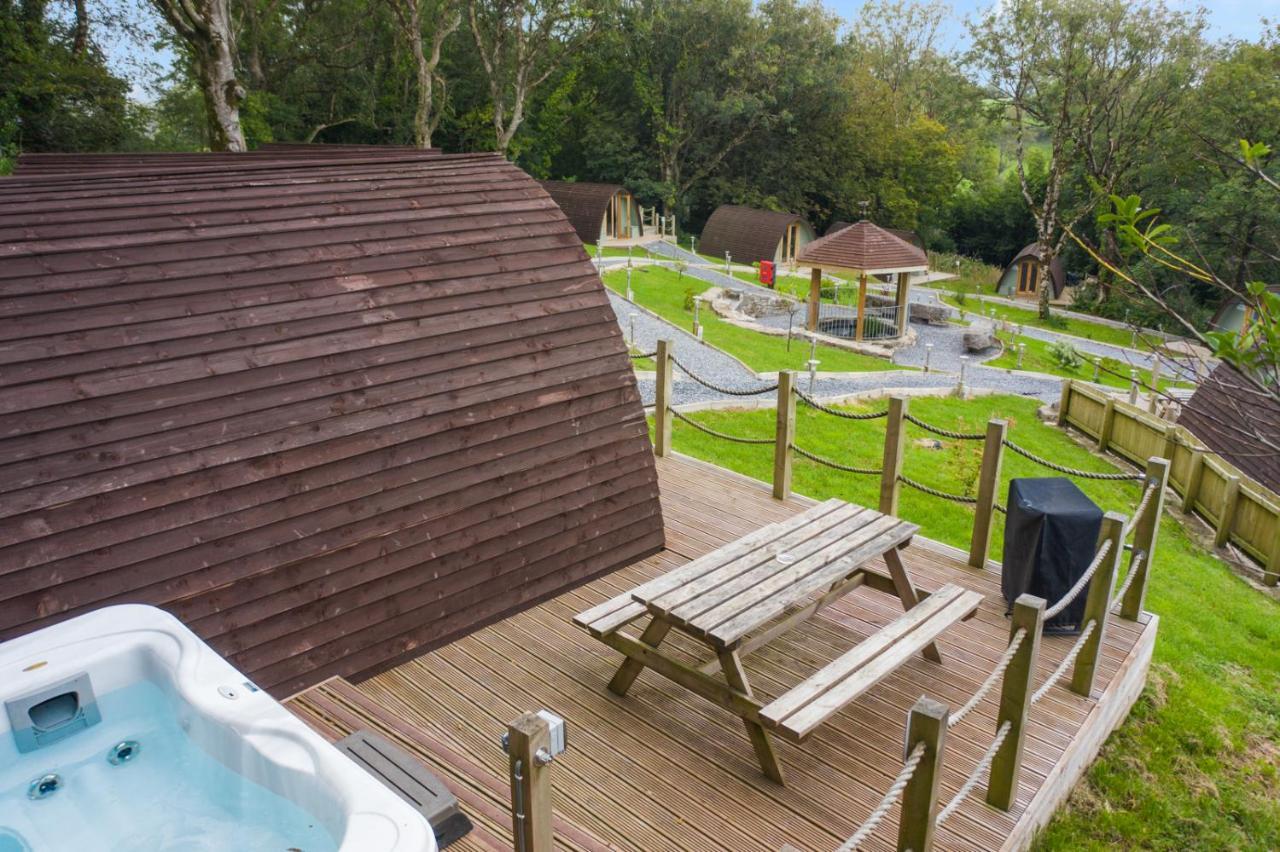 Pods At Broadway Villa Laugharne Eksteriør bilde